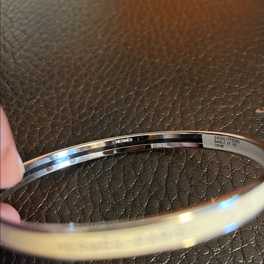 Hermes logo enamel uni bangle bracelet NEW - Picture 7 of 7